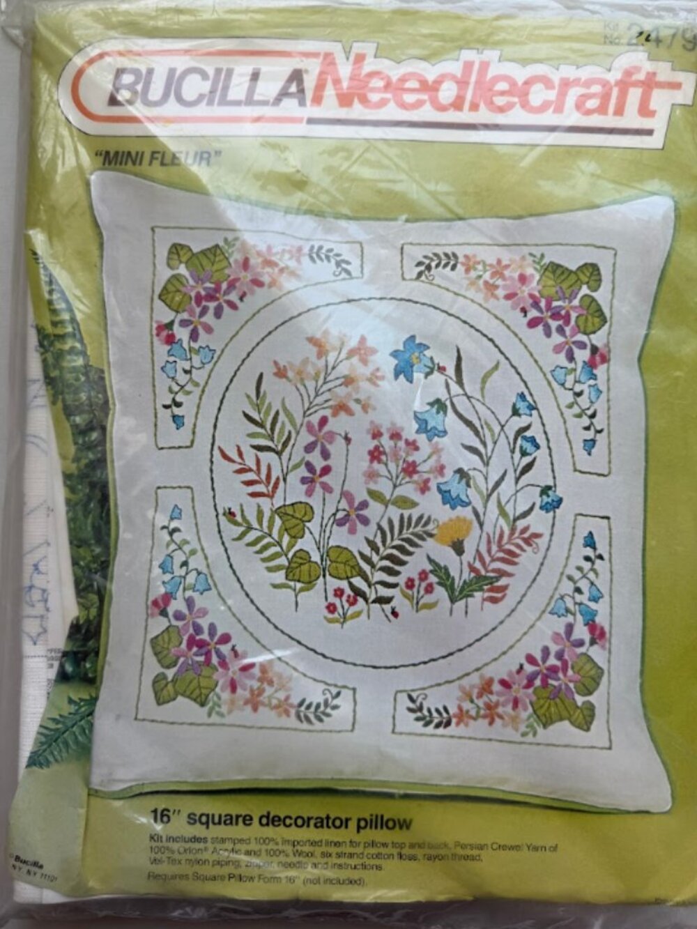 NOS Vintage Vintage Bucilla Mini Fleur Crewel Pillow Kit 2479 SEALED
